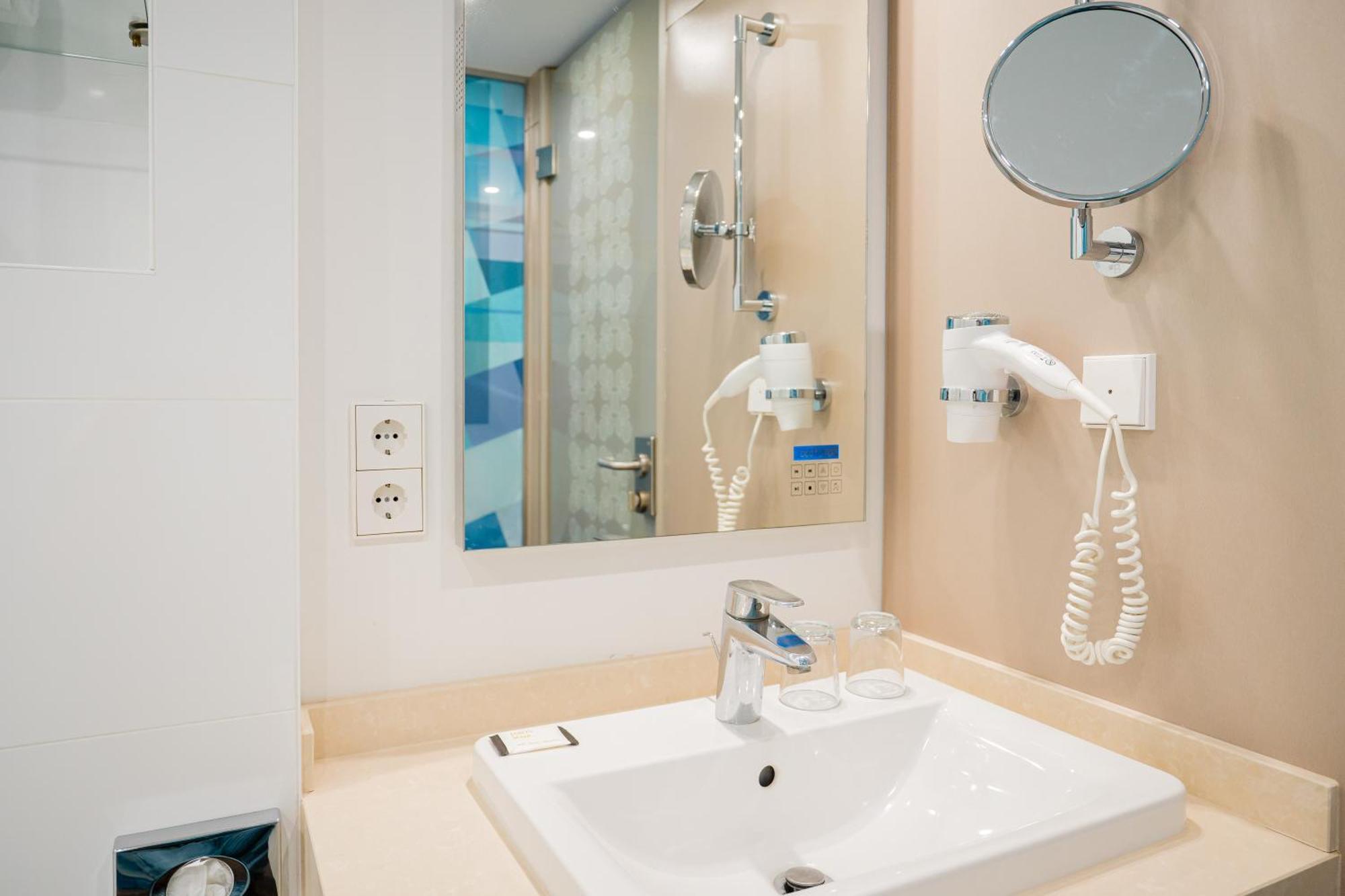 Homaris West Side (adults Only) 4* Берлин