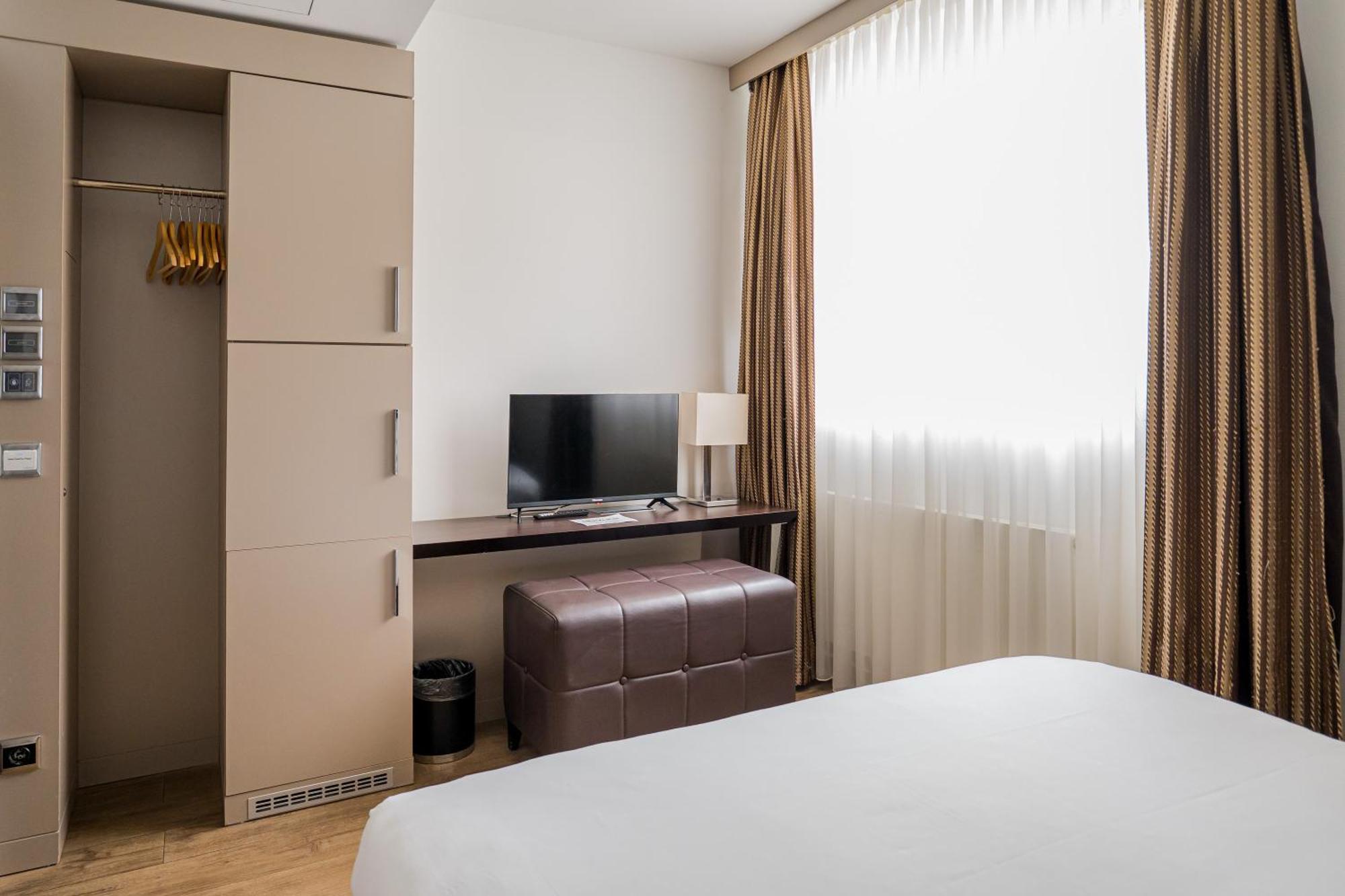 Homaris West Side (adults Only) 4* Берлин