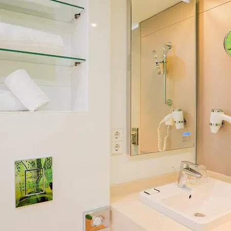 Homaris West Side (Adults Only) Hotel Berlin Exterior photo